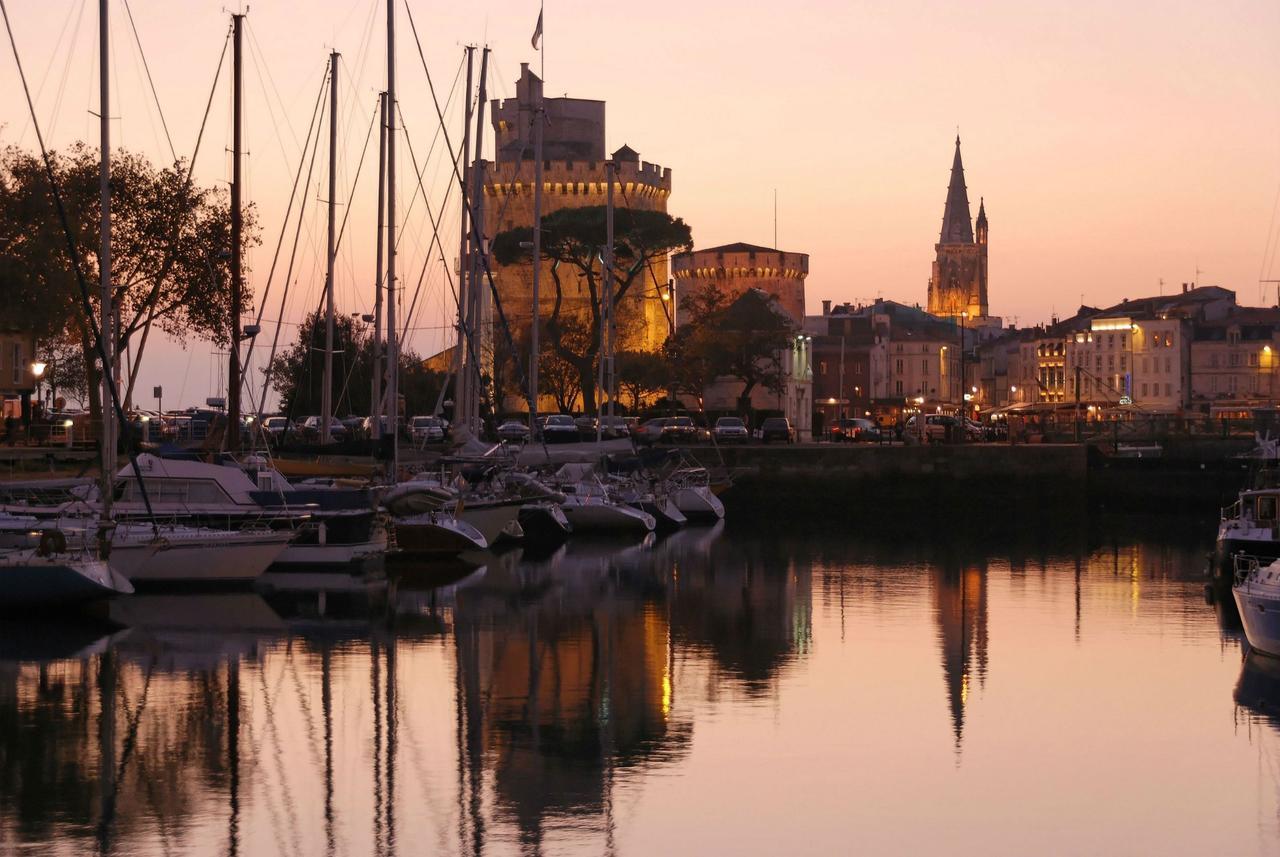 Atlantique 1 Appartement La Rochelle  Buitenkant foto